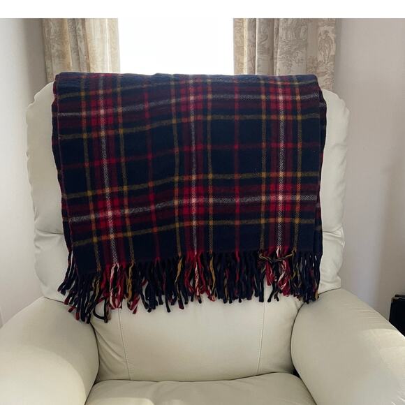 Pendleton 100% Virgin Wool Tartan Plaid Throw Blanket Navy Red Yellow USA - Picture 8 of 16